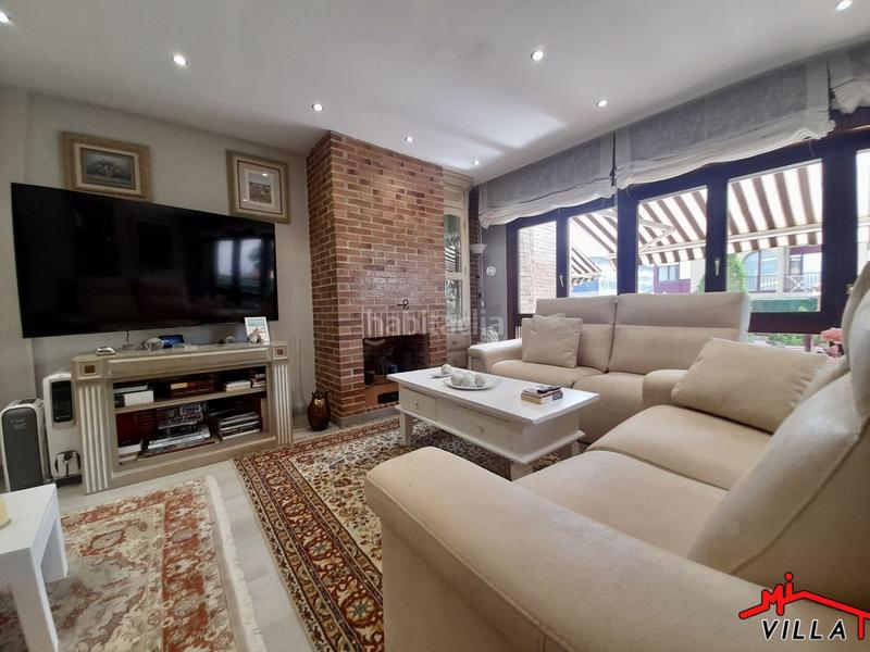 Foto 48e30835-635a-4197-8069-9e8d410b2ece. Casa adosada adosado en venta , 5 dormitorios. en Santoña