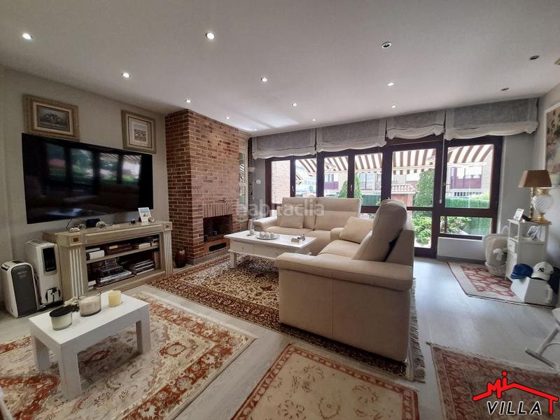 Foto 823fc26a-e3cb-4b19-a7e6-6d8ea70bae37. Casa adosada adosado en venta , 5 dormitorios. en Santoña