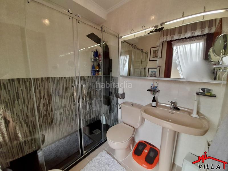 Foto 9180d6e8-0385-49be-b1bd-166b60c50a89. Casa adosada adosado en venta , 5 dormitorios. en Santoña