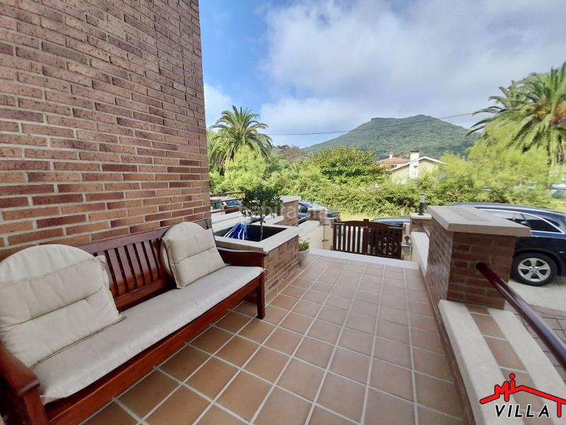 Foto ac1fe020-c38f-48a4-9ef0-5bb1d867e316. Casa adosada adosado en venta , 5 dormitorios. en Santoña