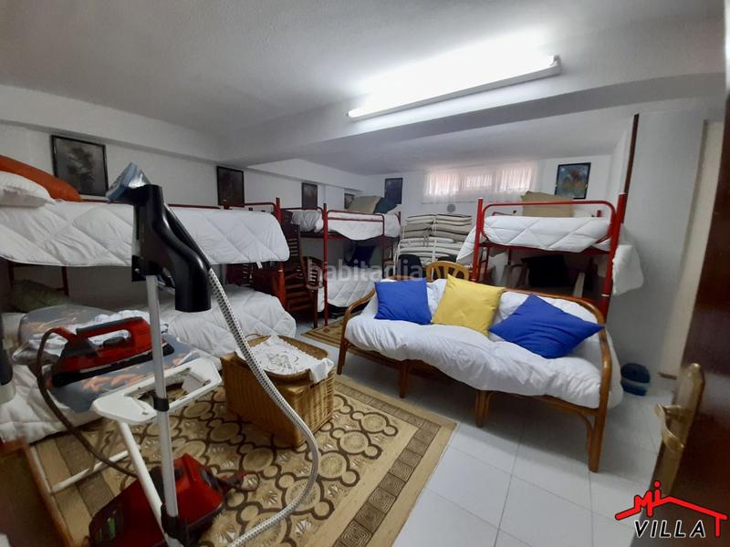 Foto e02a701b-0b42-4bb7-8576-690e74c99326. Casa adosada adosado en venta , 5 dormitorios. en Santoña