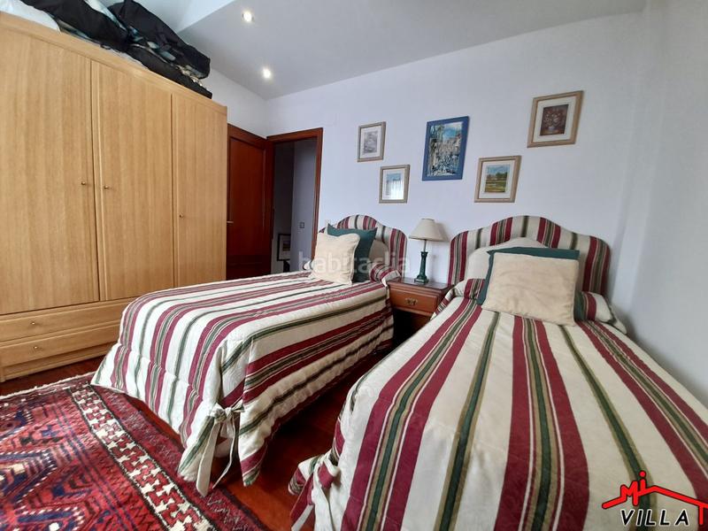 Foto fa25b325-6f7e-4e8a-b08b-1c2457da23d2. Casa adosada adosado en venta , 5 dormitorios. en Santoña