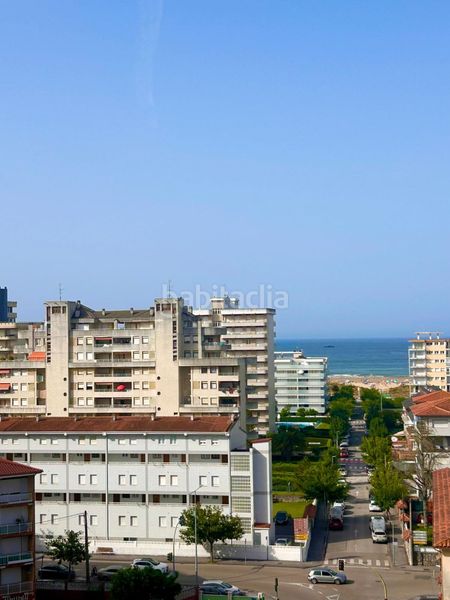 Foto e00a18f1-57f6-4397-8781-c5381fab9c05. Alquiler piso  en alquiler en playa, 2 dormitorios. en Laredo