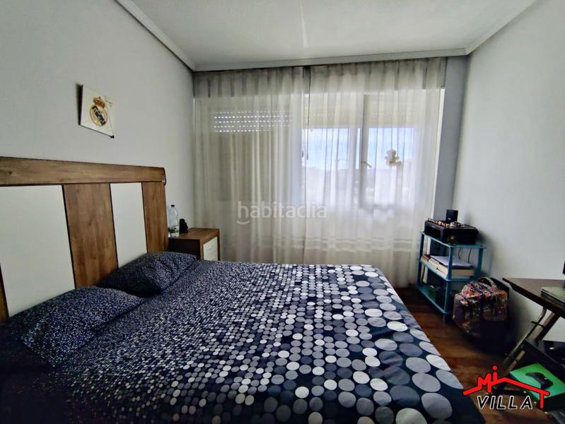 Foto 20e02280-a965-4b63-b9c1-c6486ef7279c. Piso  en venta en Centro, 3 dormitorios. en Centro Laredo