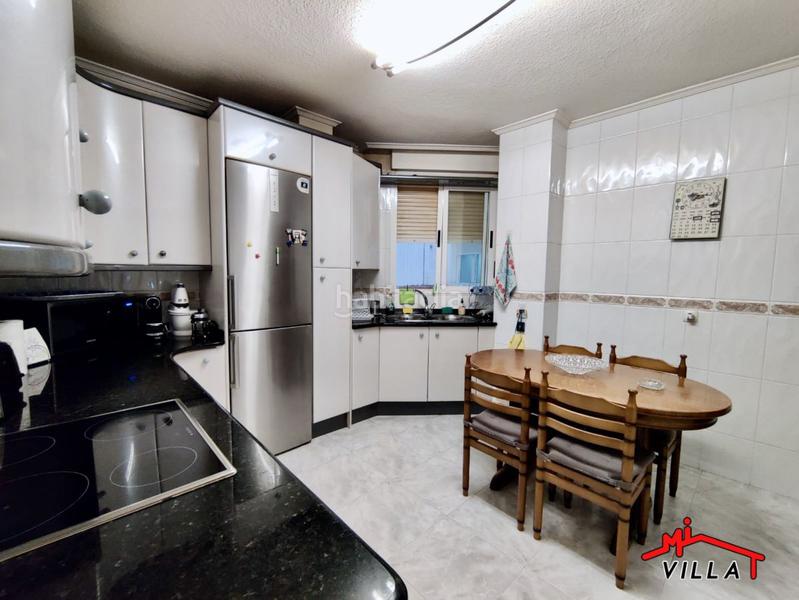 Foto ee8d2a02-c575-40be-adc1-b11d4a1dfdda. Piso  en venta en Centro, 3 dormitorios. en Centro Laredo