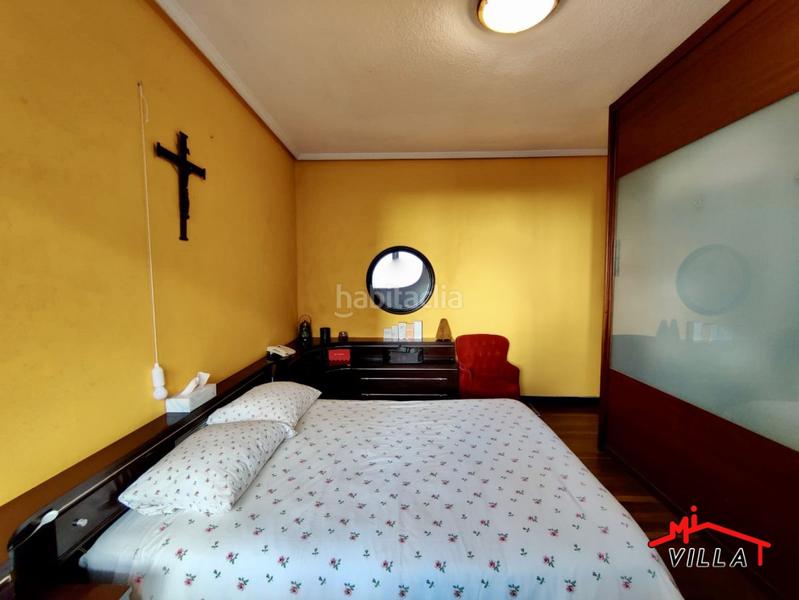 Foto f67ef52a-2851-45e2-9802-dcf8b8b30015. Piso  en venta en Centro, 3 dormitorios. en Centro Laredo