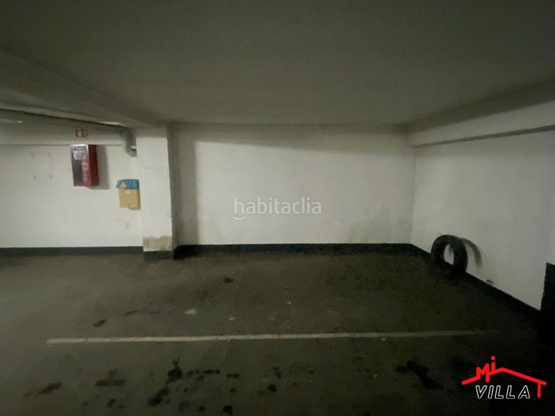 Foto 48e05c2a-af64-4bc2-8490-26fde6365a04. Parking coche garaje en venta en Centro. en Centro Laredo