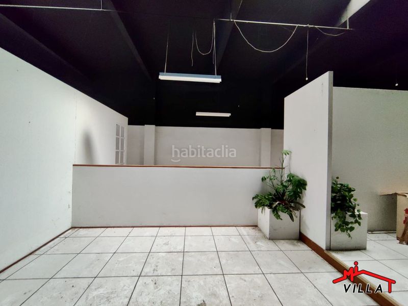 Foto 5db04d46-69a2-4fea-96cf-5cf753332bdd. Local comercial a Centro Laredo