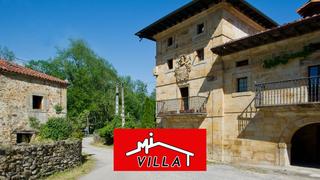 Casa a schiera in Rasines. Adosado en venta en rasines, 4 dormitorios.