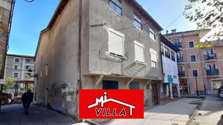 Casa a Ramales de la Victoria. Casa en venta en centro ramales, 5 dormitorios.