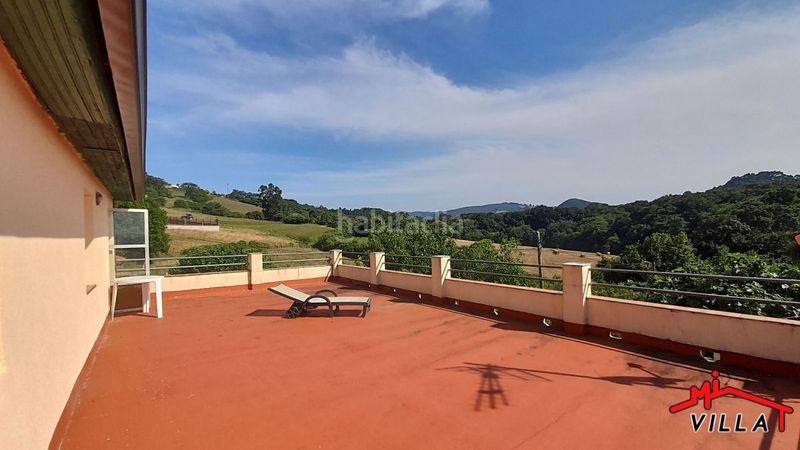 Foto df00d839-051d-46df-a328-ba811cdf6b53. Casa amb aparcament a El Callejo - La Pesquera - La Arenosa Laredo