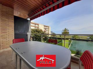 Pis a Zona Playa. Piso en venta en primera linea, 2 dormitorios.