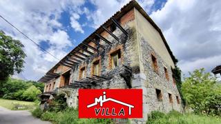 Casa a Ramales de la Victoria. Casa en venta en centro ramales.