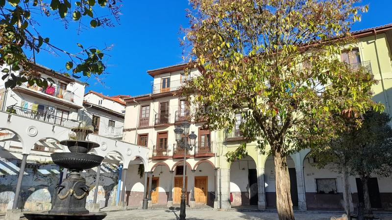 Foto 92ded5a5-c6c0-4cdd-b5e4-94bdb75edd64. Piso  en venta en Centro, 3 dormitorios. en Centro Laredo