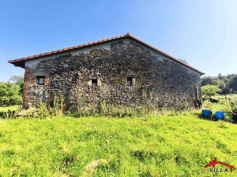 Foto a5ce7b56-4b82-442e-ac96-141b79f6221d. Casa  en venta . en Hazas de Cesto