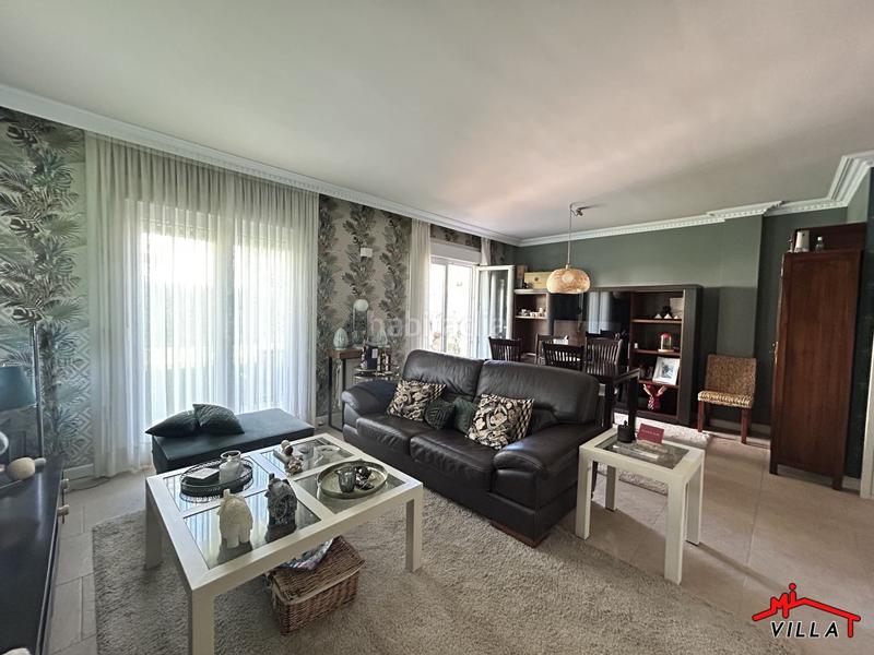 Foto 05cbdec4-c36c-4adf-848c-2cd492b26740. Chalet  en venta en Samano, 3 dormitorios. en Castro - Urdiales