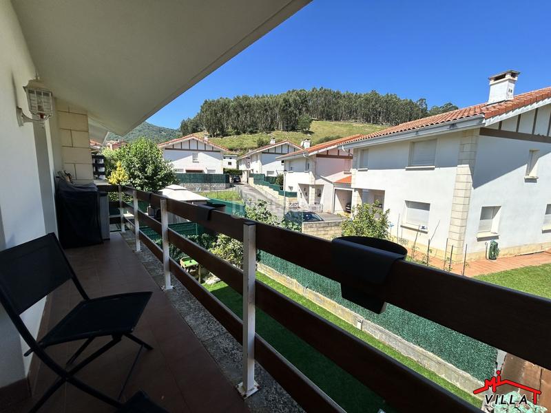 Foto 080b9c18-b27b-4933-8ffd-60bba6b11426. Chalet  en venta en Samano, 3 dormitorios. en Castro - Urdiales