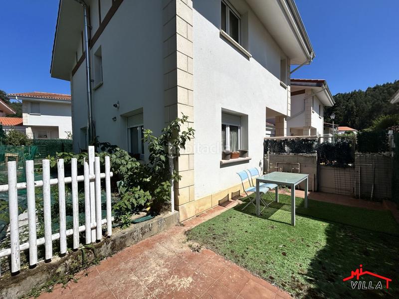 Foto 2873ee1c-fb1e-4b44-835f-af6ec884940a. Chalet  en venta en Samano, 3 dormitorios. en Castro - Urdiales