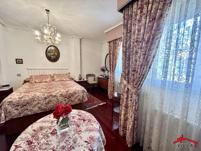 Foto 73f21d31-e779-4796-93ab-96b020dffb86. Casa adossada amb calefacció aparcament a Zona Playa Laredo