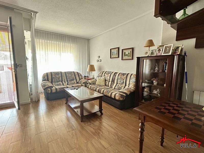 Foto a67e91ee-bfae-4dfe-b3e7-7a857a6b292d. Casa adossada amb calefacció aparcament a Zona Playa Laredo