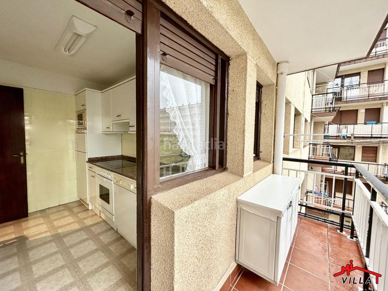Foto 08829e91-2f3e-4634-96a4-23e053b1a0d2. Piso  en venta en centro, 2 dormitorios. en Zona Playa Laredo