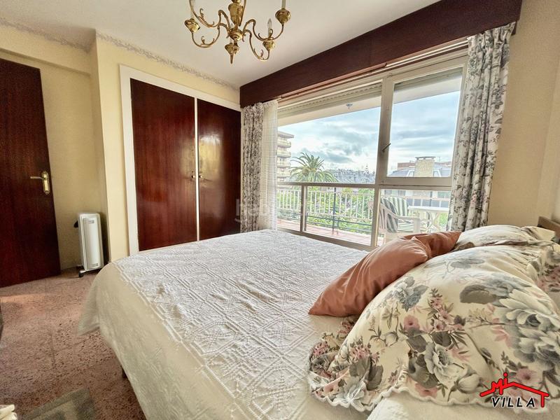 Foto 0a55c5c6-0e52-4051-a872-0333ec98a896. Piso  en venta en centro, 2 dormitorios. en Zona Playa Laredo