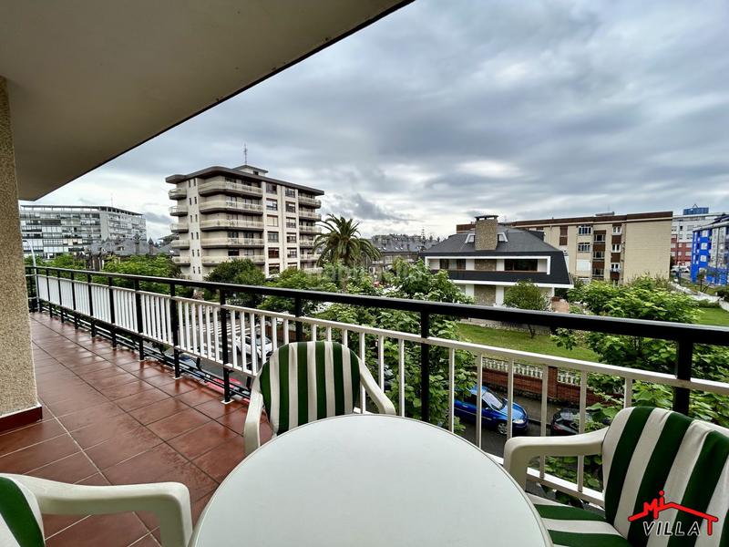 Foto e009b5ca-9530-471a-8cb2-0ad60949748f. Piso  en venta en centro, 2 dormitorios. en Zona Playa Laredo