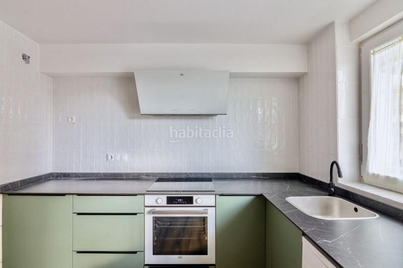 Foto 0c0e5e8c-65b9-4fb4-8aab-d9d7aab5386b. Piso  en venta en Centro, 3 dormitorios. en Centro Laredo