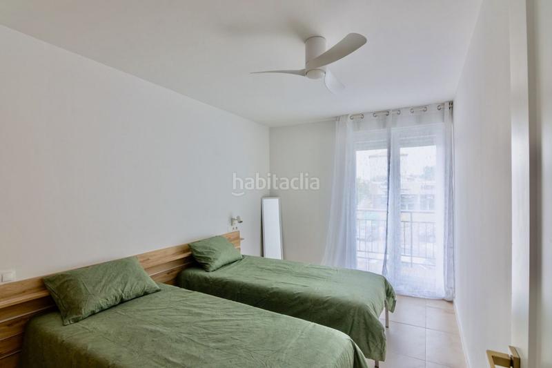 Foto d49bfacb-0e28-448b-aa60-be2d853db0d8. Piso  en venta en Centro, 3 dormitorios. en Centro Laredo