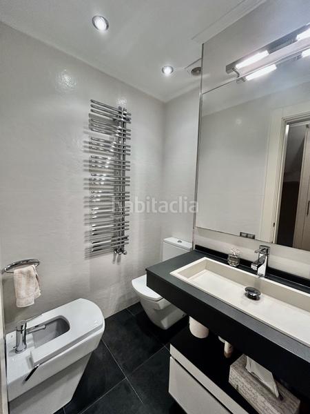 Foto 084f2113-dce6-42cb-a293-36d697f1854d. Chalet  en venta en playa, 3 dormitorios. en Laredo