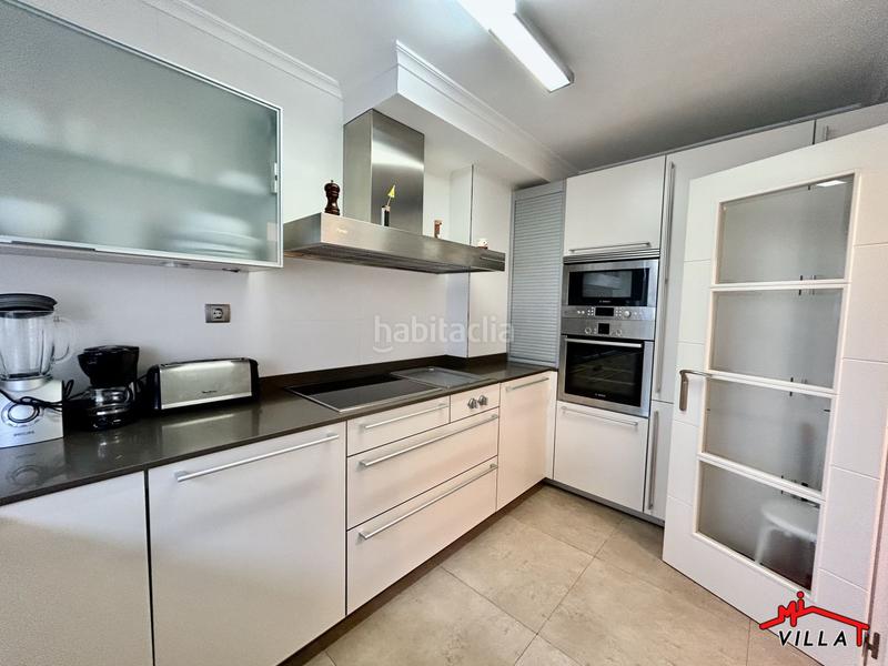 Foto 142dad4e-272d-4262-ae6f-546d519e49aa. Chalet  en venta en playa, 3 dormitorios. en Laredo