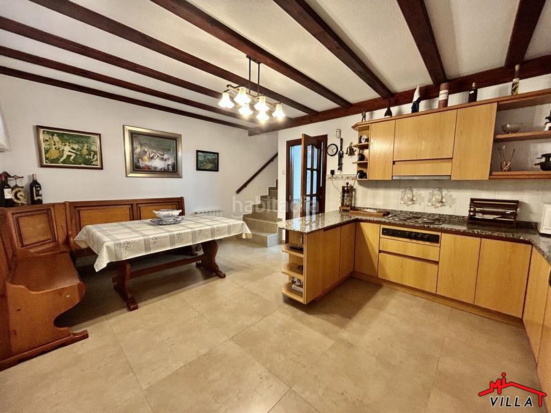 Foto 38b6943f-f623-4d00-8eef-28753a3465e8. Chalet  en venta en playa, 3 dormitorios. en Laredo