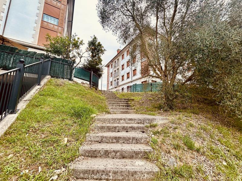 Foto 2701565f-6b09-419c-99d7-ed4638fff66c. Pis amb calefacció aparcament piscina a Bárcena de Cicero