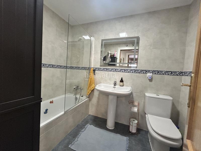 Foto 6e29f940-3ee2-411b-bb98-b702f6591236. Pis amb calefacció aparcament piscina a Bárcena de Cicero