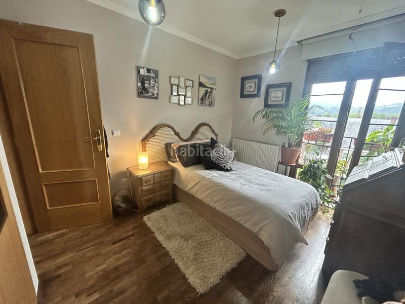 Foto bc93cccd-efab-4ca7-b649-a1a66f2120bb. Pis amb calefacció aparcament piscina a Bárcena de Cicero