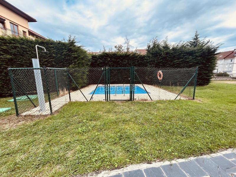 Foto fc1d9dc1-5cbb-4ba5-a4e4-1d361b899684. Pis amb calefacció aparcament piscina a Bárcena de Cicero