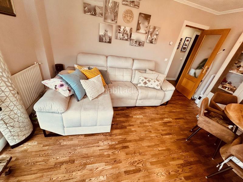 Foto fcb1f690-3fa9-4cf4-8e00-e1bcdbb735de. Pis amb calefacció aparcament piscina a Bárcena de Cicero