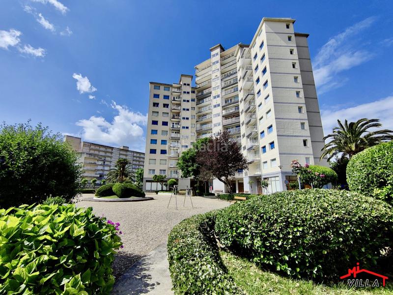 Foto 0500492f-d8a7-47c4-82c0-bdc4bf7f7f0f. Pis amb aparcament a Zona Playa Laredo