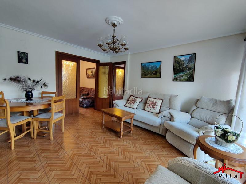 Foto 13384b90-fbfc-42ca-95d7-e47ad69c42fa. Pis amb aparcament a Zona Playa Laredo