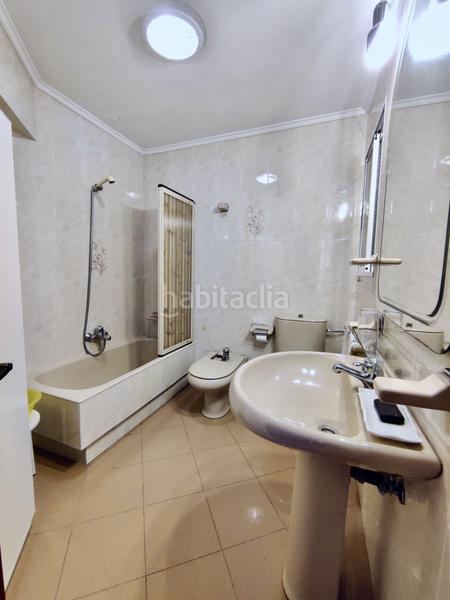 Foto 2419cd23-7b37-43a8-82aa-96090cb0e425. Pis amb aparcament a Zona Playa Laredo