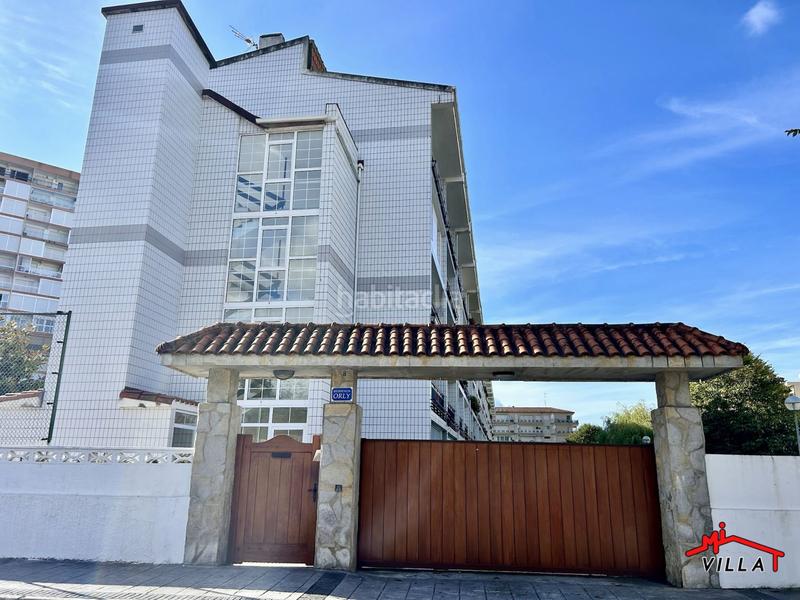 Foto 54156546-a88d-455f-bc80-d46f2ef7d114. Appartamento in Zona Playa Laredo