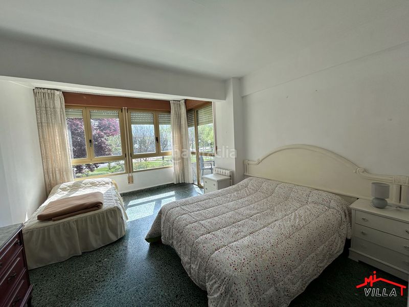 Foto 90a1774c-b397-4556-a972-7cdf54876ab5. Pis amb calefacció a Carlos V Laredo