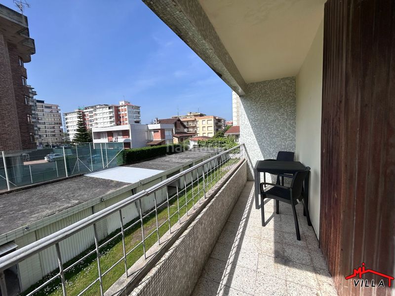 Foto a3ff0864-c223-4565-979e-6b489408b0ec. Pis amb calefacció a Carlos V Laredo