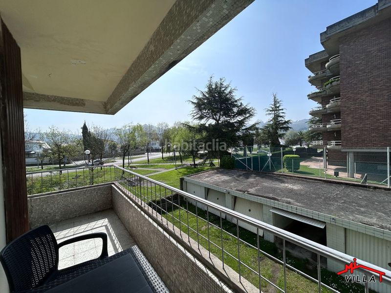 Foto b83a82de-a2fb-4dcd-b92c-ab1aff431d79. Pis amb calefacció a Carlos V Laredo