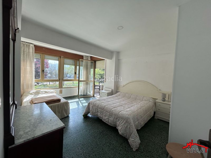 Foto f23cf8a4-1afb-4519-9a2b-3012d05ae757. Pis amb calefacció a Carlos V Laredo