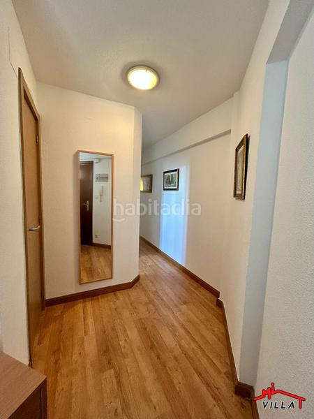 Foto 636e789a-a527-438d-b56d-d3d37231ec92. Pis amb calefacció a Zona Playa Laredo