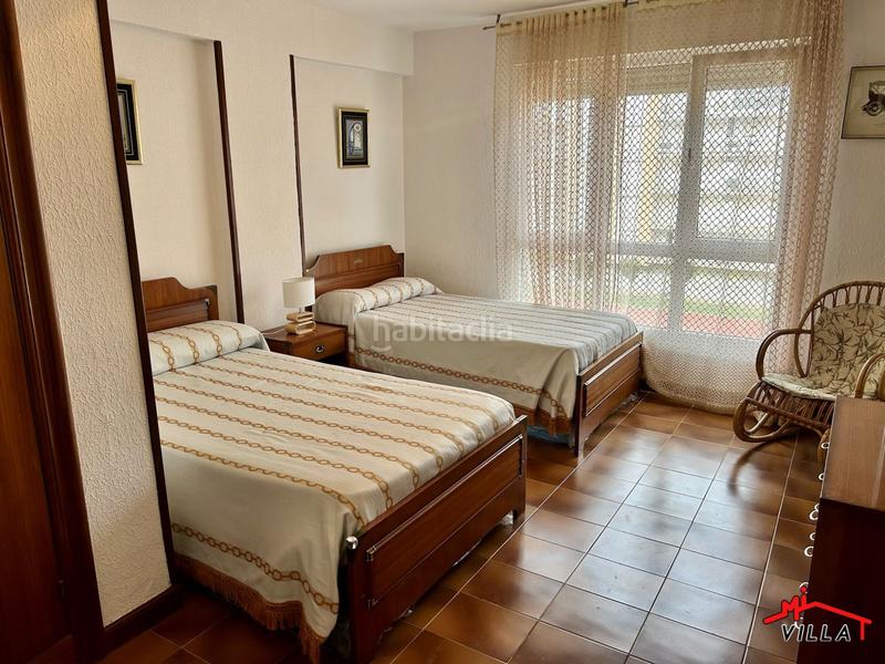 Foto dde6a46a-b449-4dd7-8292-a0379a4ea297. Pis a Zona Playa Laredo