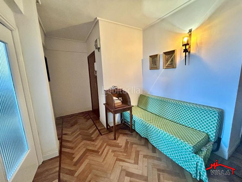 Foto 3da00242-ce32-4c96-a424-5b3295a5a269. Piso  en venta en Centro, 3 dormitorios. en Centro Laredo