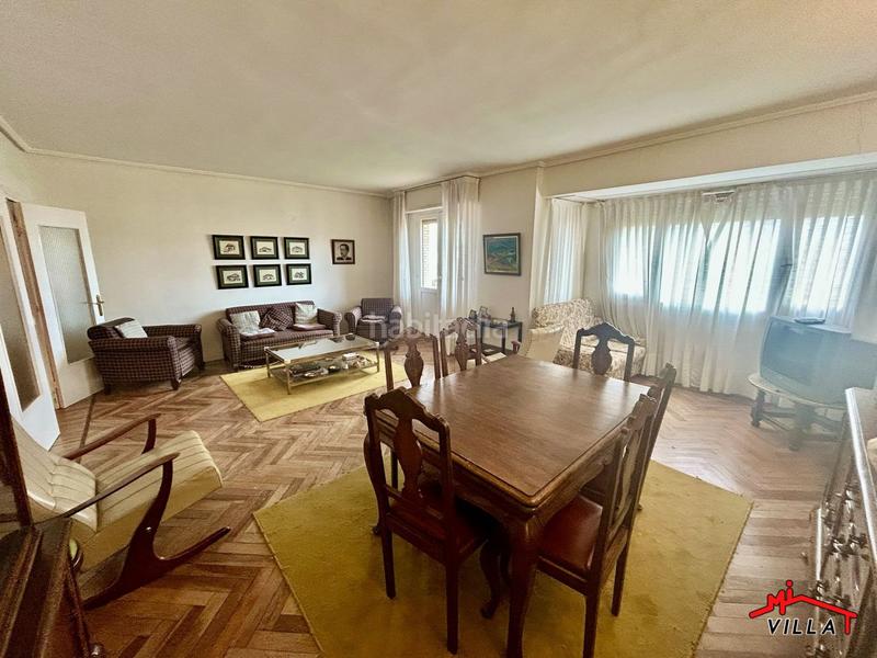 Foto 789b44a3-6d16-43aa-8e89-0368de0d48ba. Piso  en venta en Centro, 3 dormitorios. en Centro Laredo