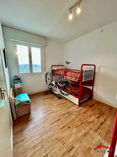 Foto 7a835d02-17d5-4a2e-942a-e917fb9df0f9. Piso  en venta en Centro, 3 dormitorios. en Centro Laredo